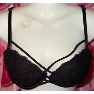 🖤 PINK Victoria's Secret Strappy Lace Push Up Bra